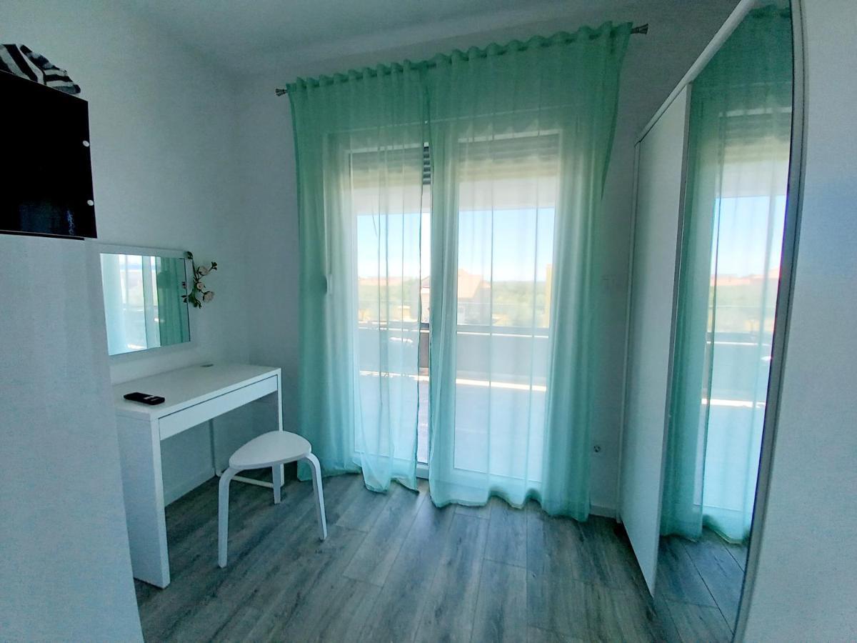 Villa Tia With Heated Pool & Jacuzzi Murvica  Εξωτερικό φωτογραφία
